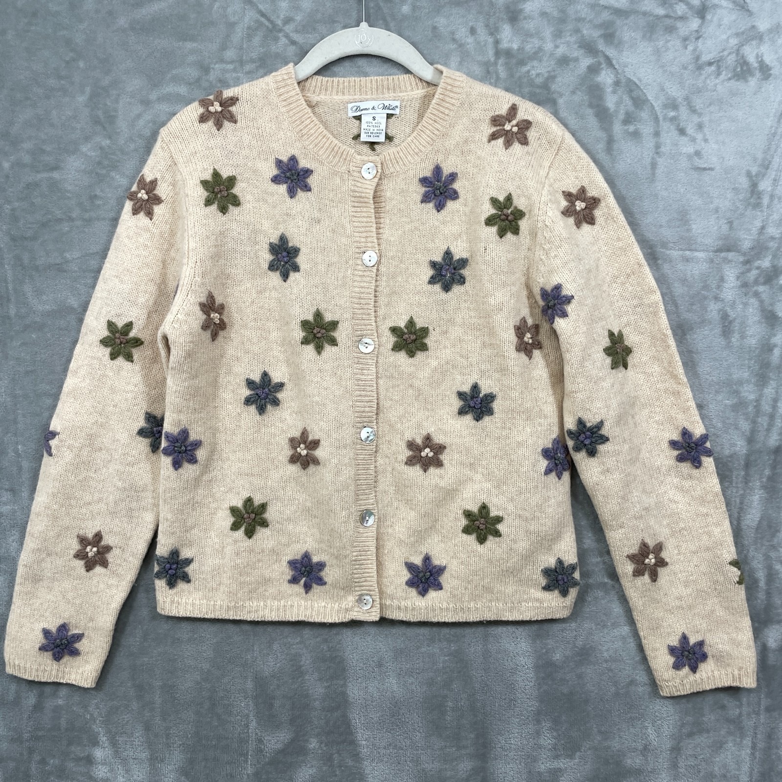 Vintage Deane  White 100 Wool Womens Size S Cardigan Sweater Beige Floral